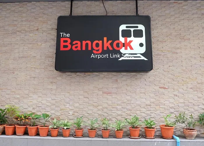 Collection O The Airport Link Hotel 3*